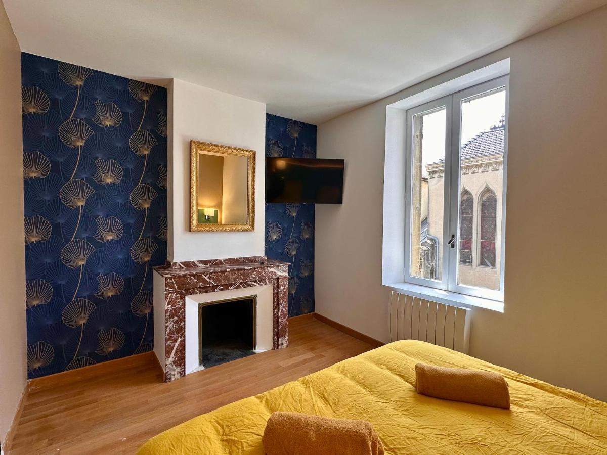 Les Appartements Du Palais การ์กาซอน ภายนอก รูปภาพ