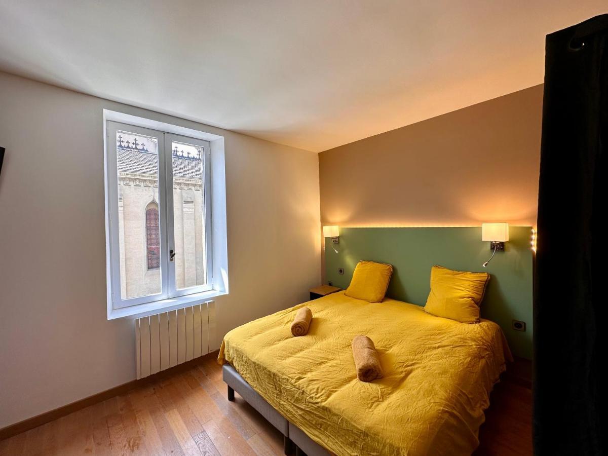 Les Appartements Du Palais การ์กาซอน ภายนอก รูปภาพ